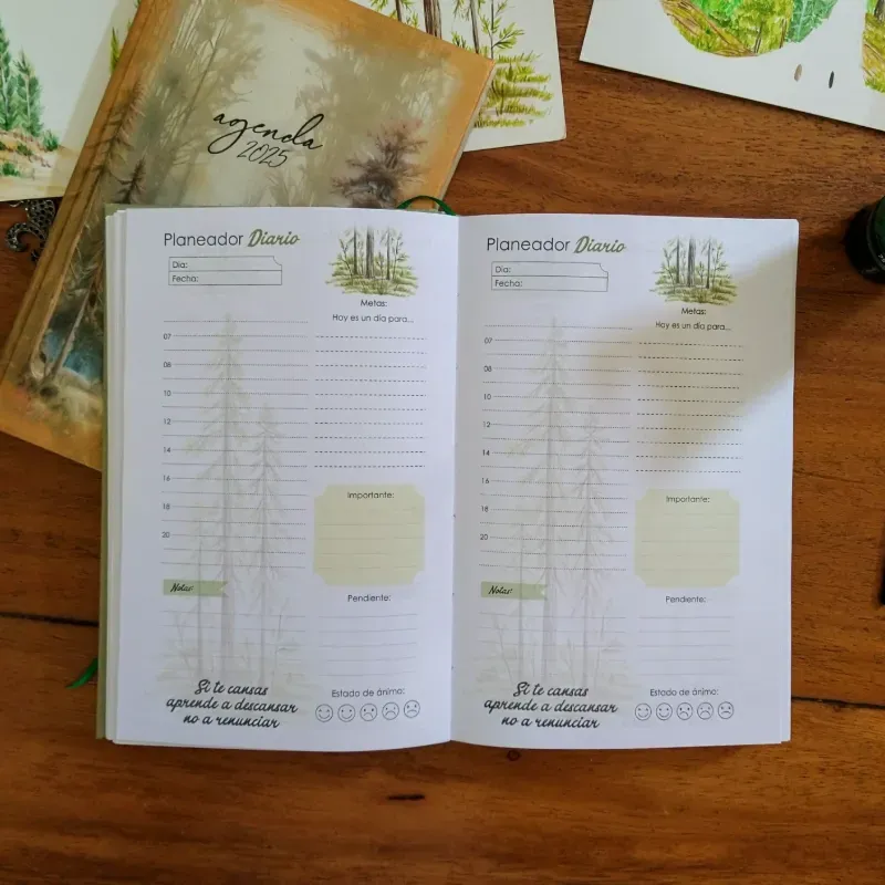 Planner de bosques de pinos