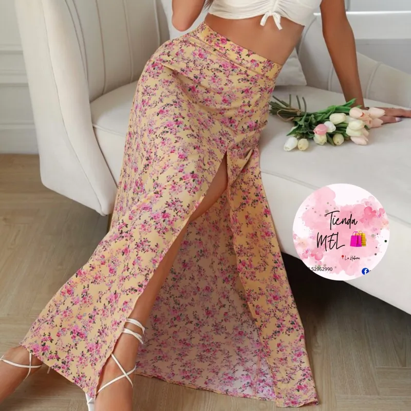 Saya floreada talla S