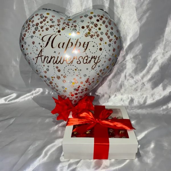 Caja con globo