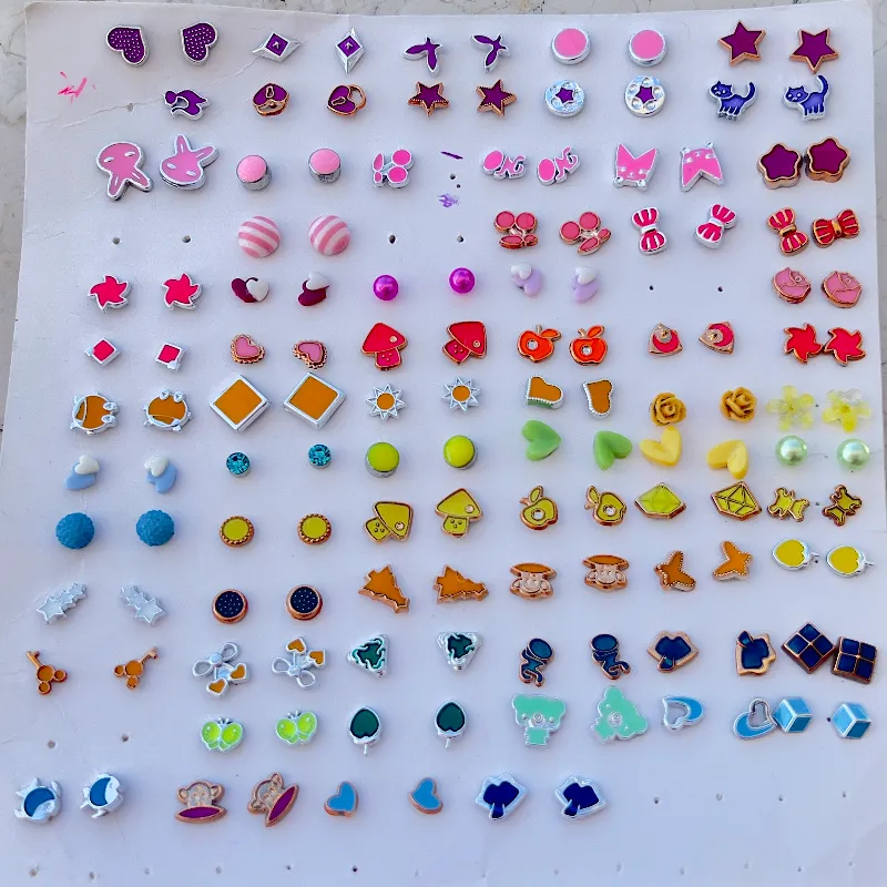 ARETES 100 pesos, el par