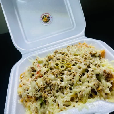 Espaguetis de Atún y queso gouda