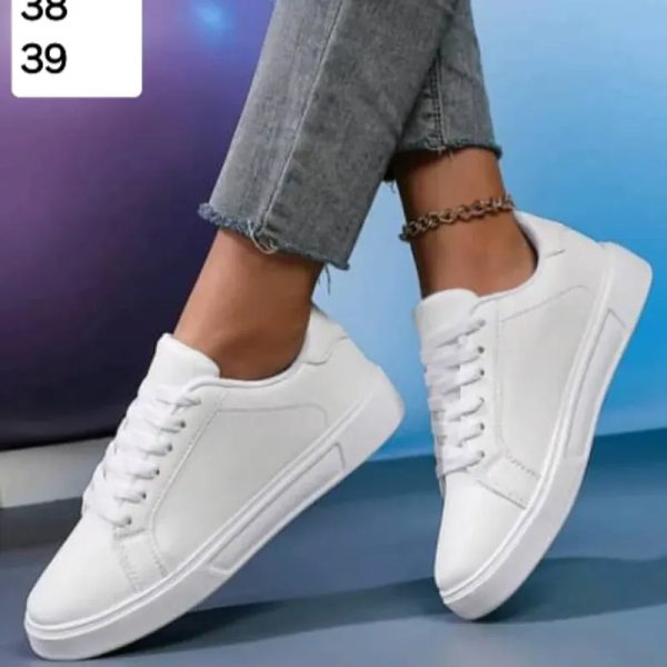 Tenis