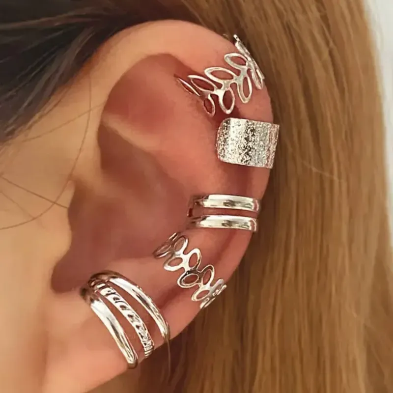 Juego de Aretes plateados