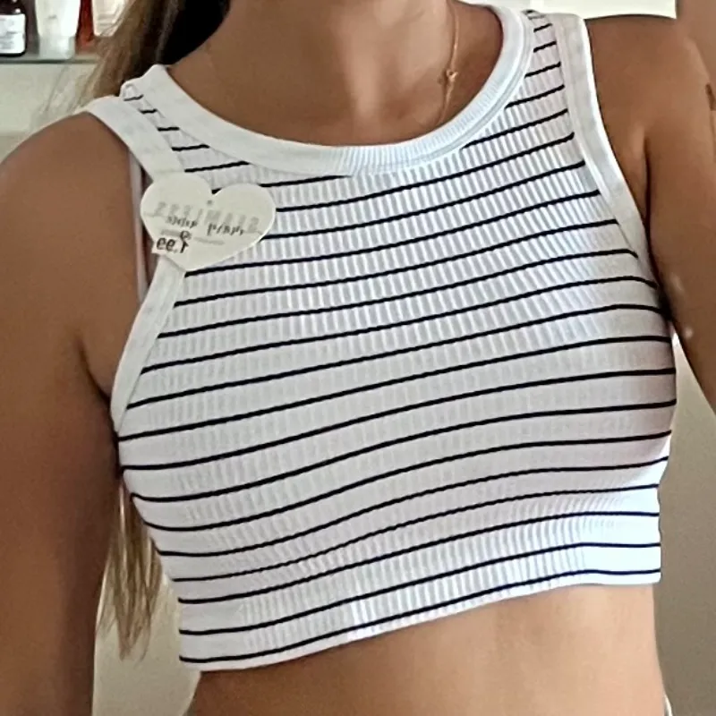 Blusita Blanca de Rayas