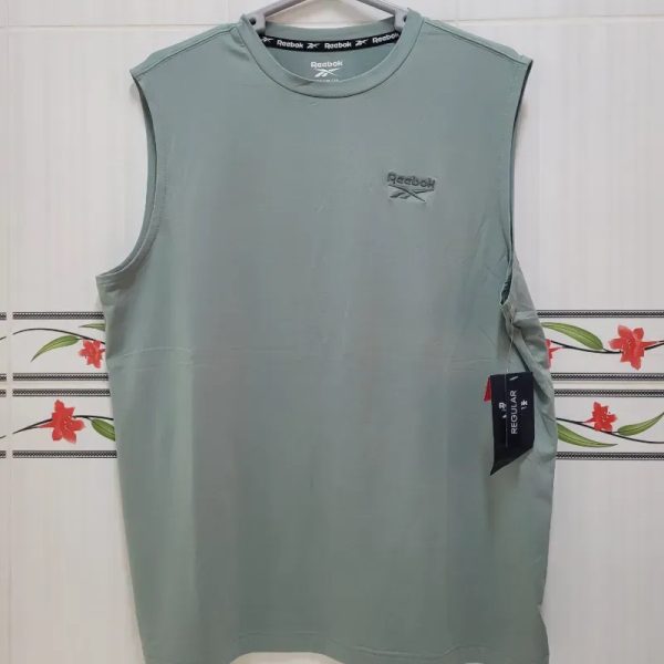 Desmangado  Reebok