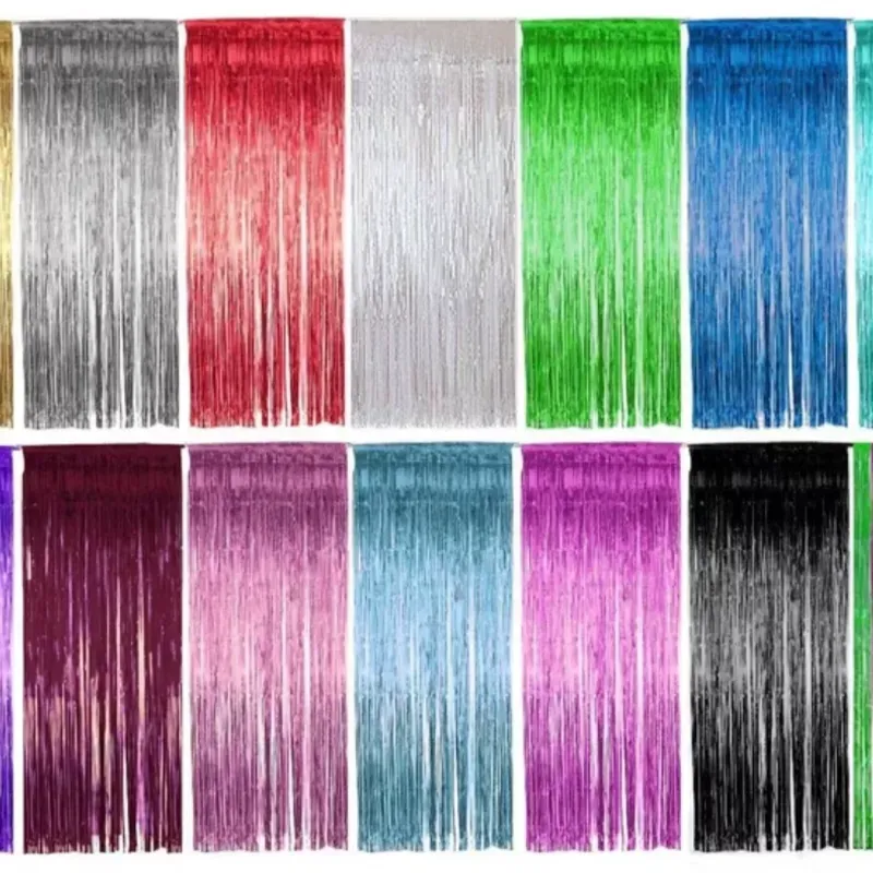 Cortina metalizada de flecos o lluvia