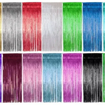 Cortina metalizada de flecos o lluvia