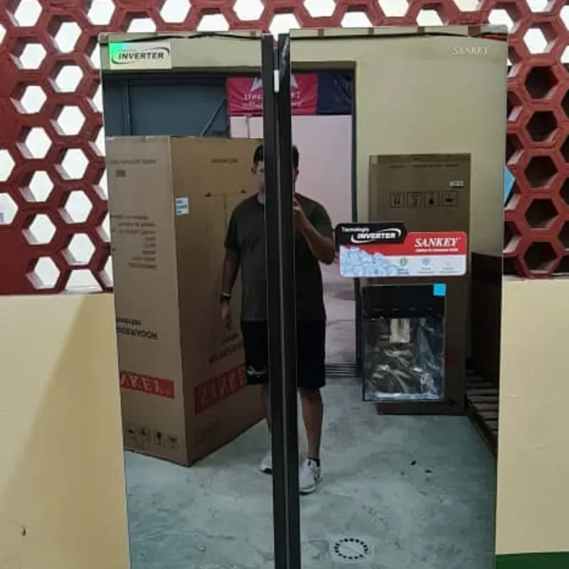 Refrigerador sankey de 22 pies  Efecto Espejo