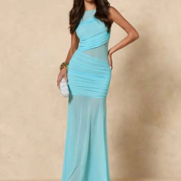 Vestido azul de encaje