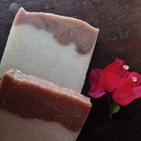 Jabón de rosas y manzanilla