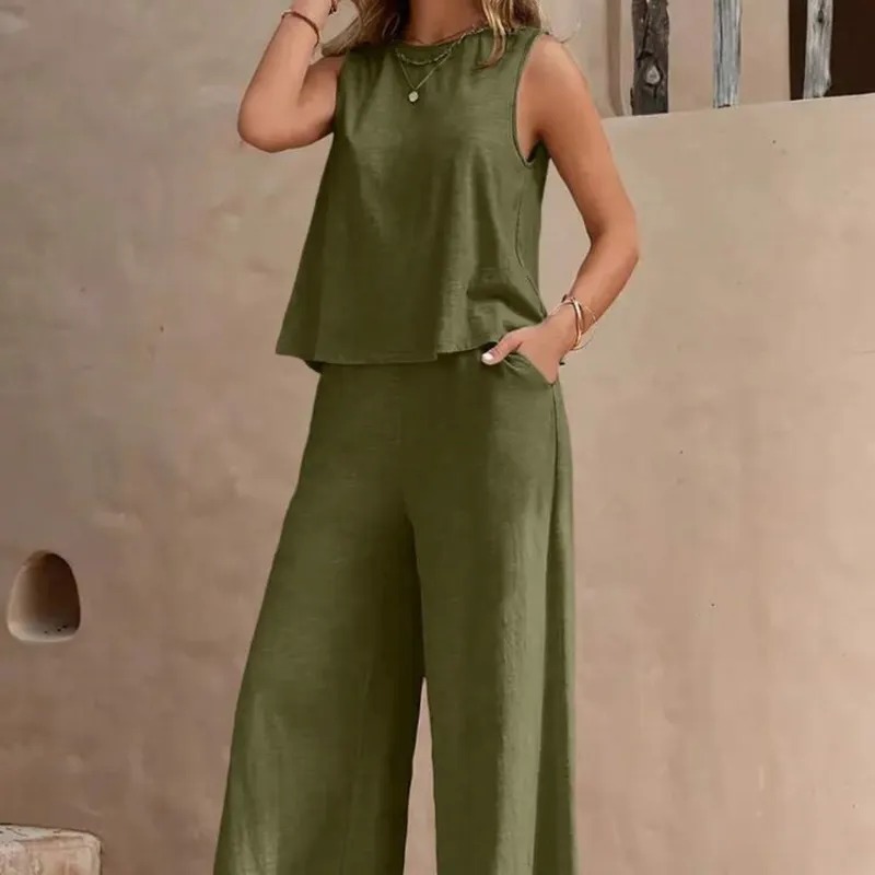 Conjunto verde de pantalón y blusa