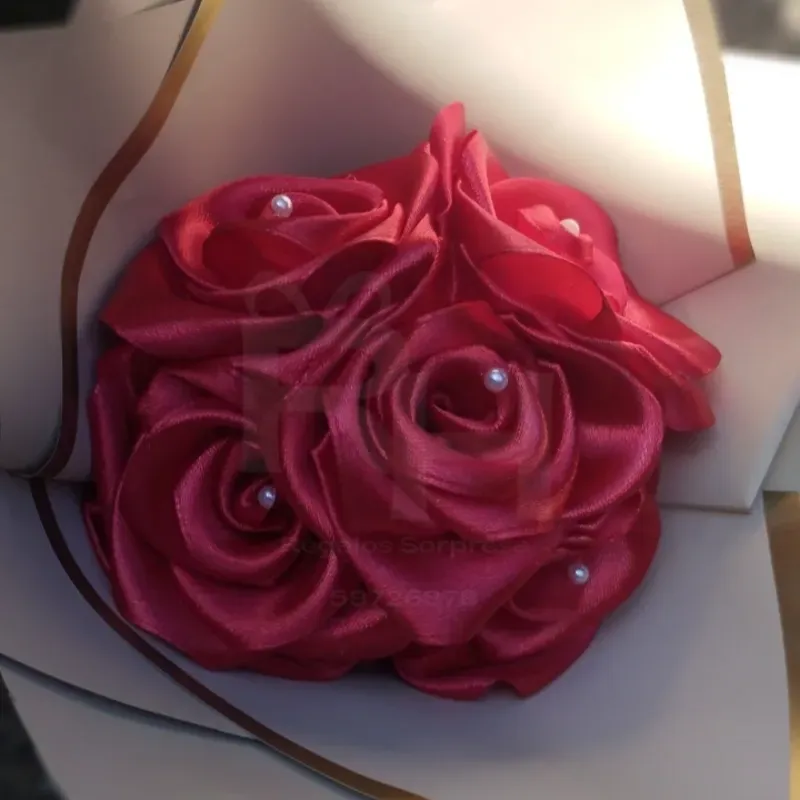 Ramos de 5 rosas eternas