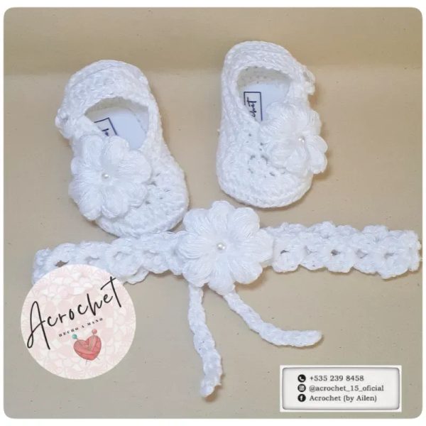 Conjunto de zapaticos con diadema