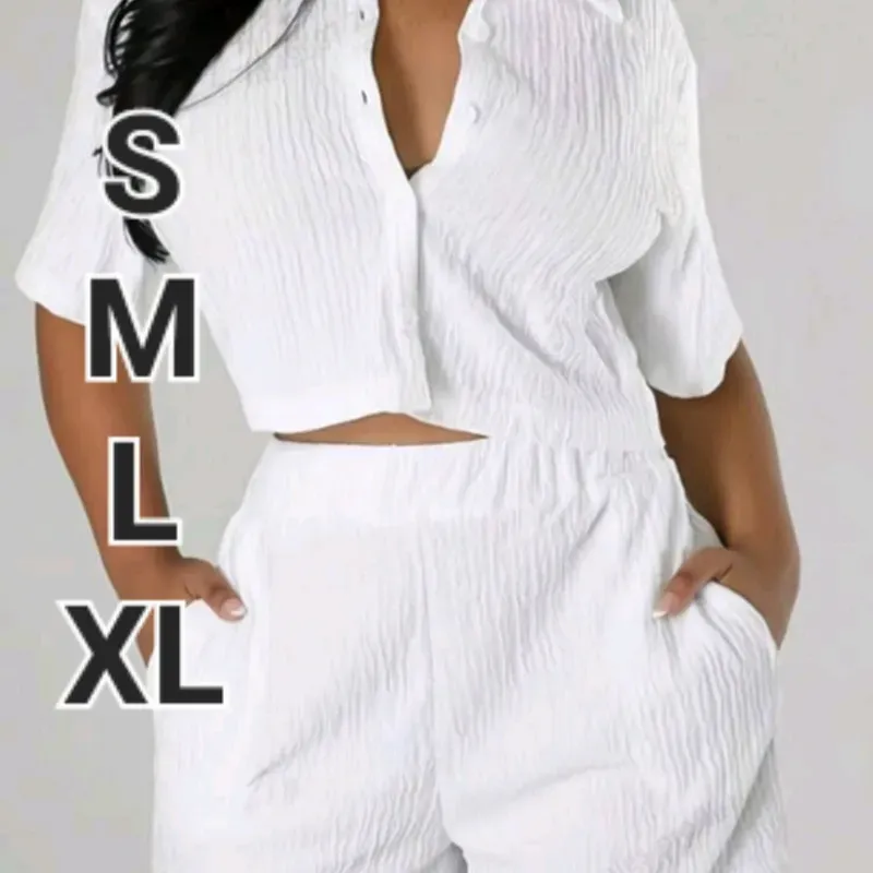 Conjunto Cropped con Botones