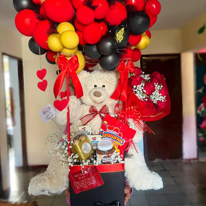 Caja grande con peluche