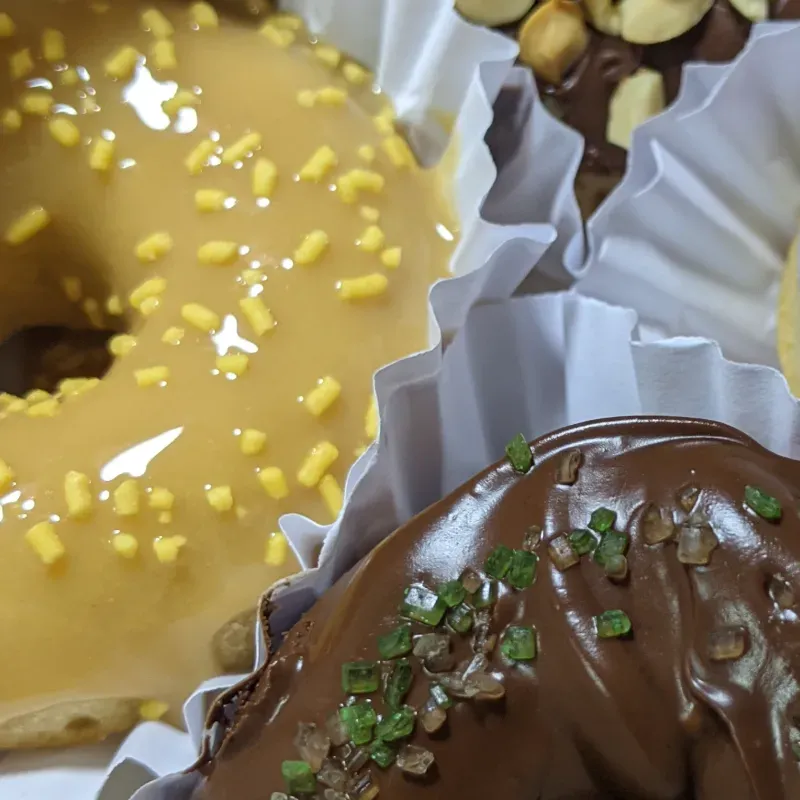 DONAS CON LECHE CONDENSADA