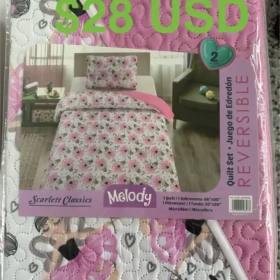Sobre cama de niña $28 USD