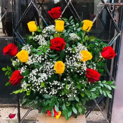 Arreglo de 12 flores