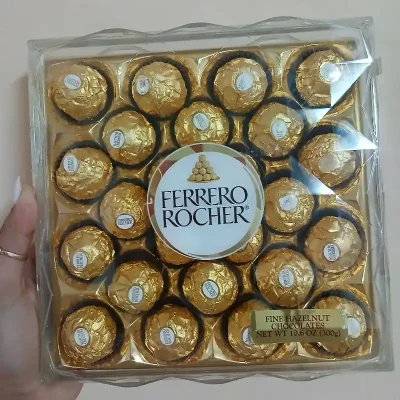 Caja de Bombón Ferrero Rocher