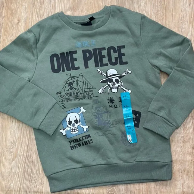 Abrigo de One Piece color verde