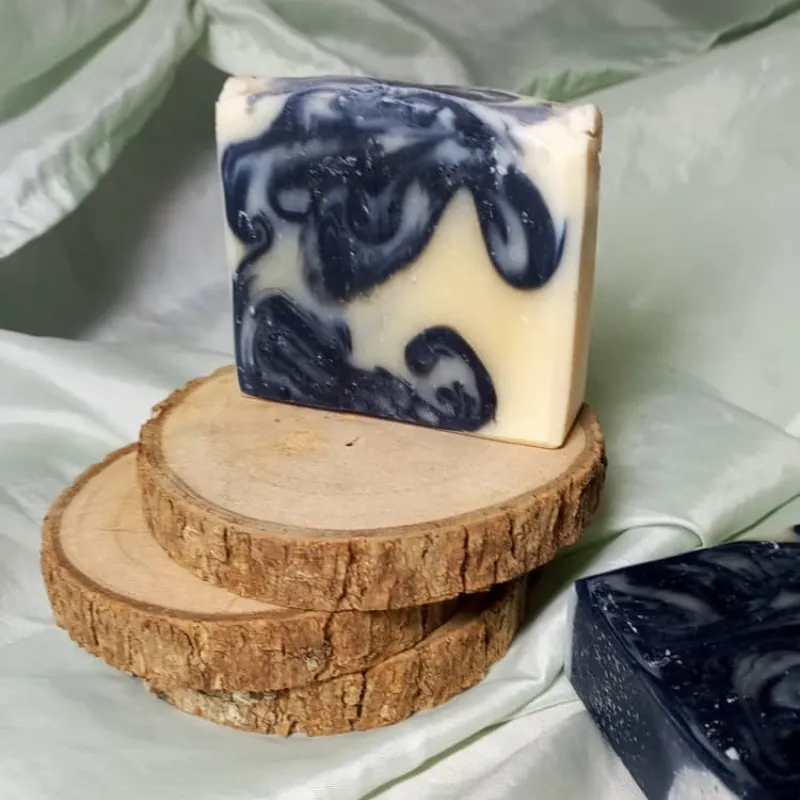 Jabón de aloe Vera y Carbón activado