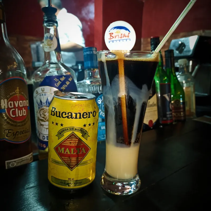 Malta con leche condensada