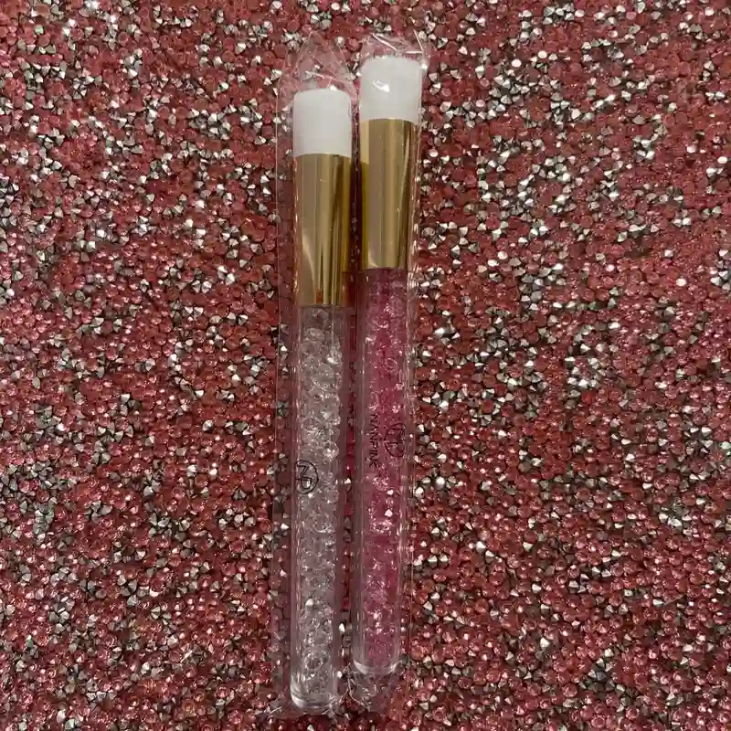 Brocha limpiadora para cejas y pestañas