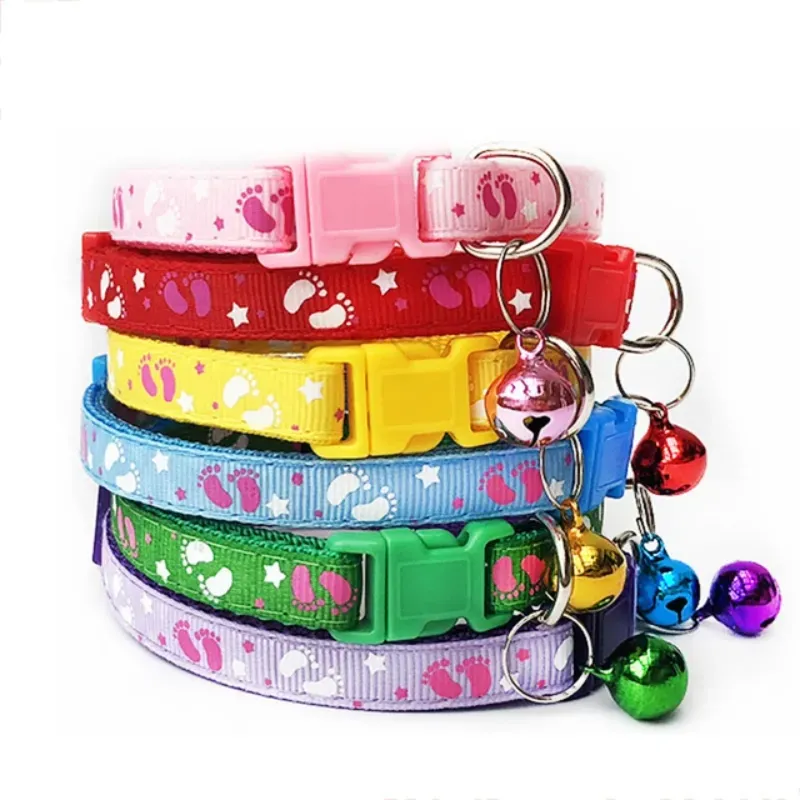 Collar con cascabel para perros pequeños