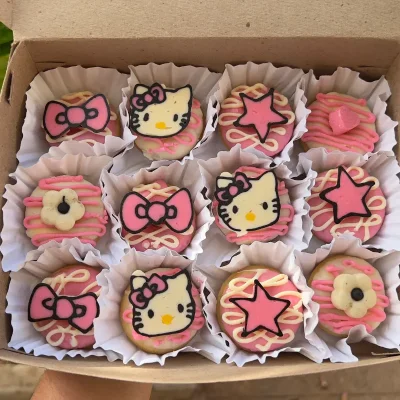 Cajas de 12 mini donas personalizadas