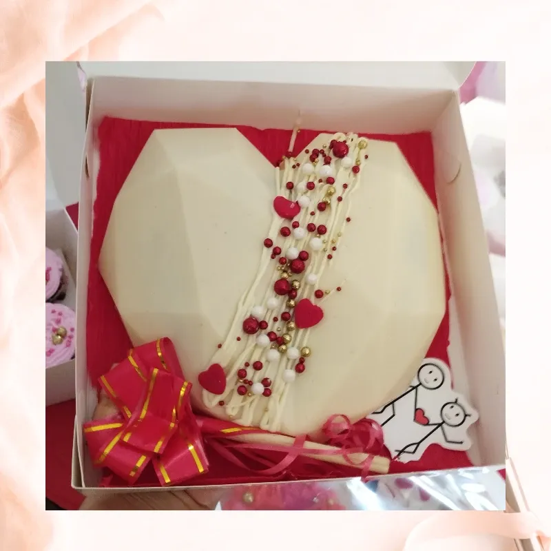 Corazón de chocolate blanco rompible