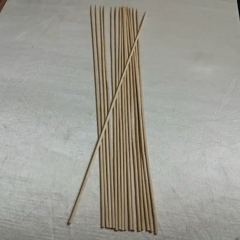 Brocheta o palillo de bambú 30 cm