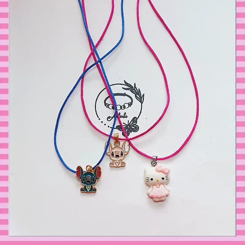 Colgantes de colores