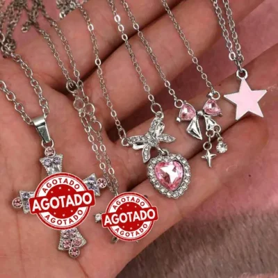 "Idilio de Cristal y Rosa"