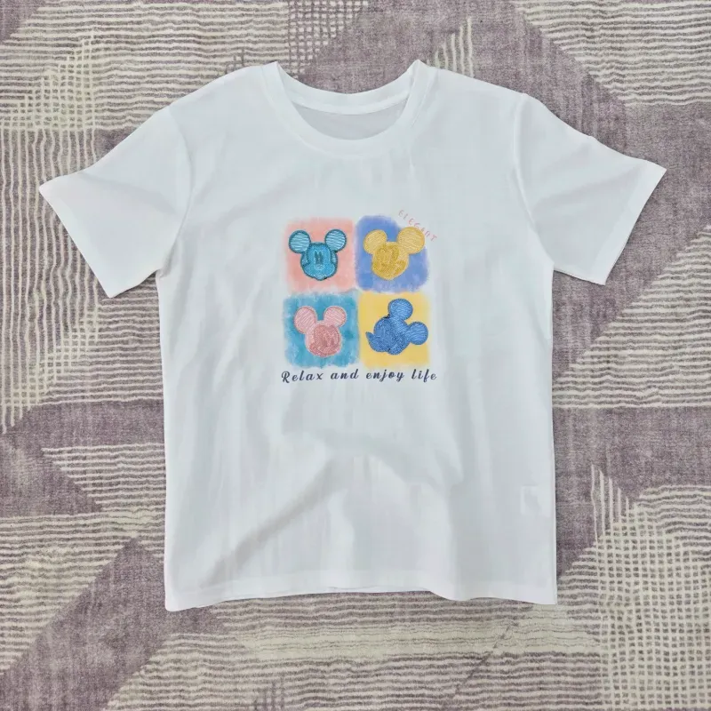 Pulover blanco de Mickey