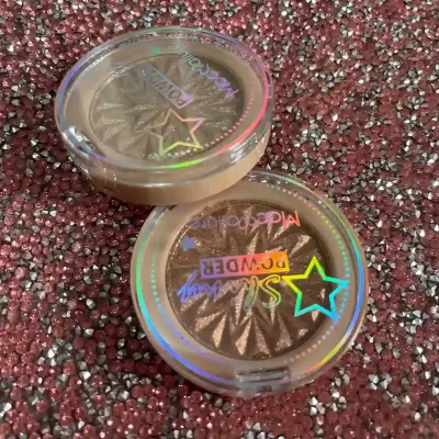 Iluminadores en polvo (diferentes tonos)