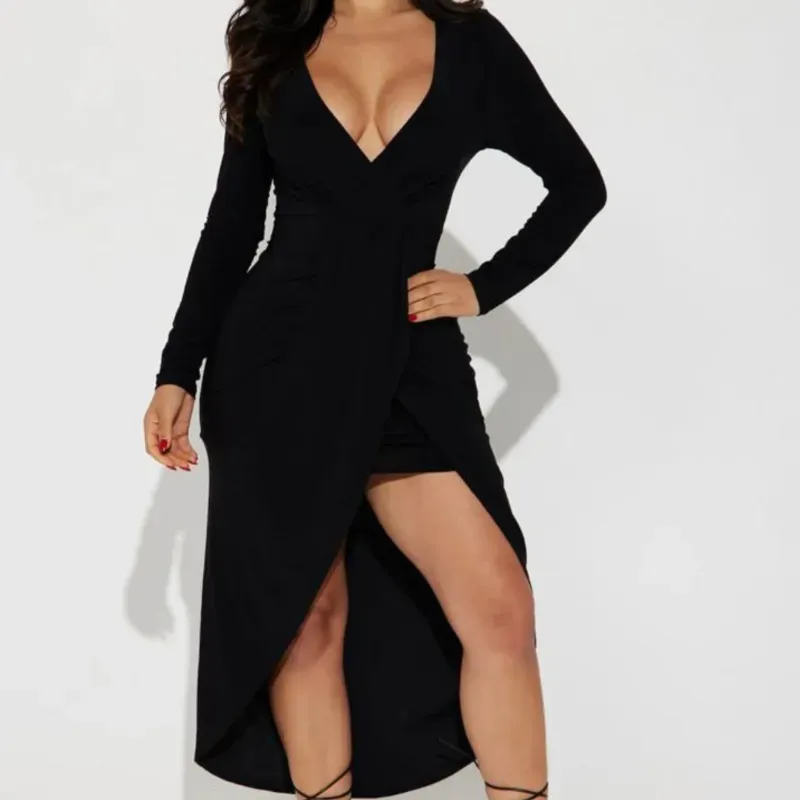 Vestido negro de mangas