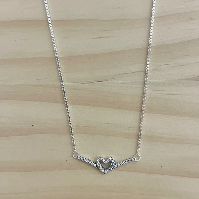 Cadena de Corazón entrelazado