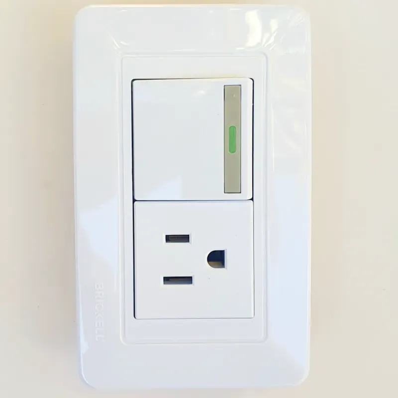 Toma Corriente Combinado