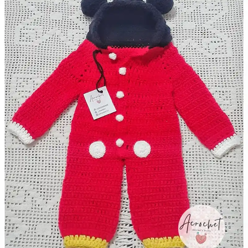Mameluco abrigo diseño Mickey Mouse