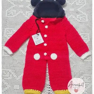 Mameluco abrigo diseño Mickey Mouse
