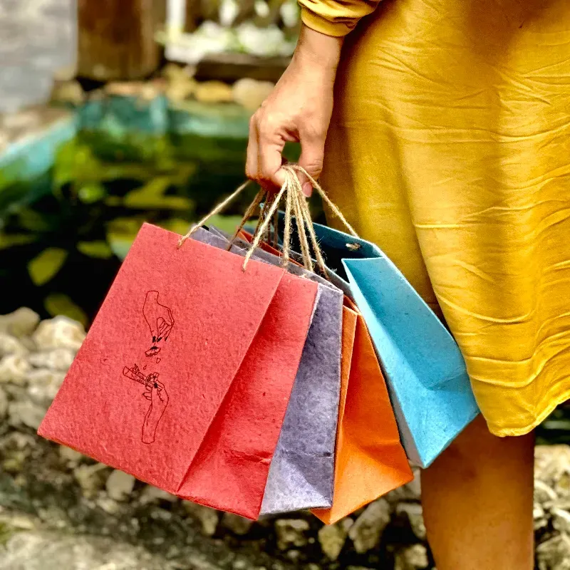 Bolsas de papel reciclado (Personalizadas)