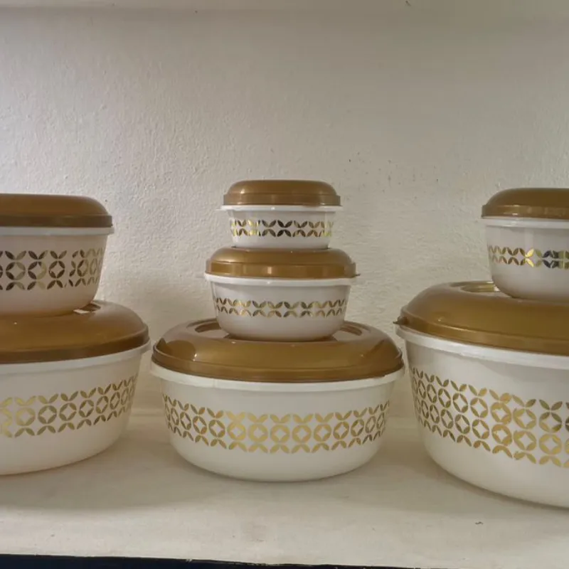 ✨Envase de plástico de 7 piezas.