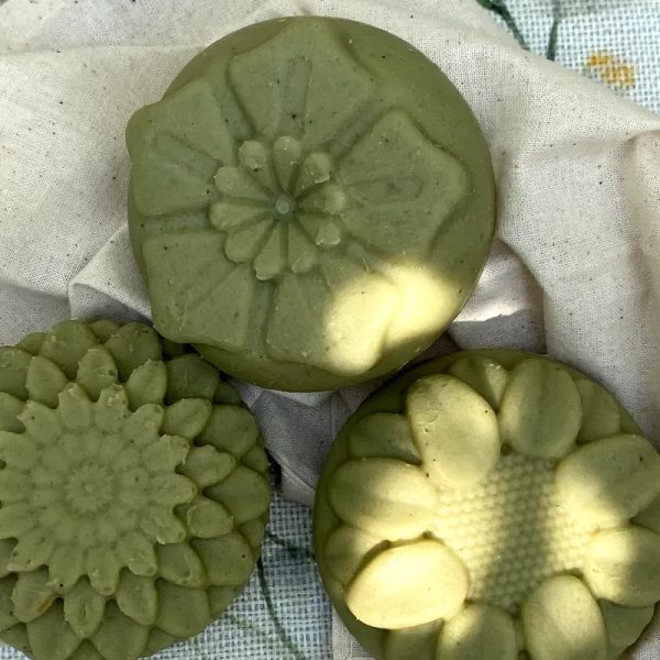 Jabón de Arcilla Verde y Aceite esencial de Árbol de té 