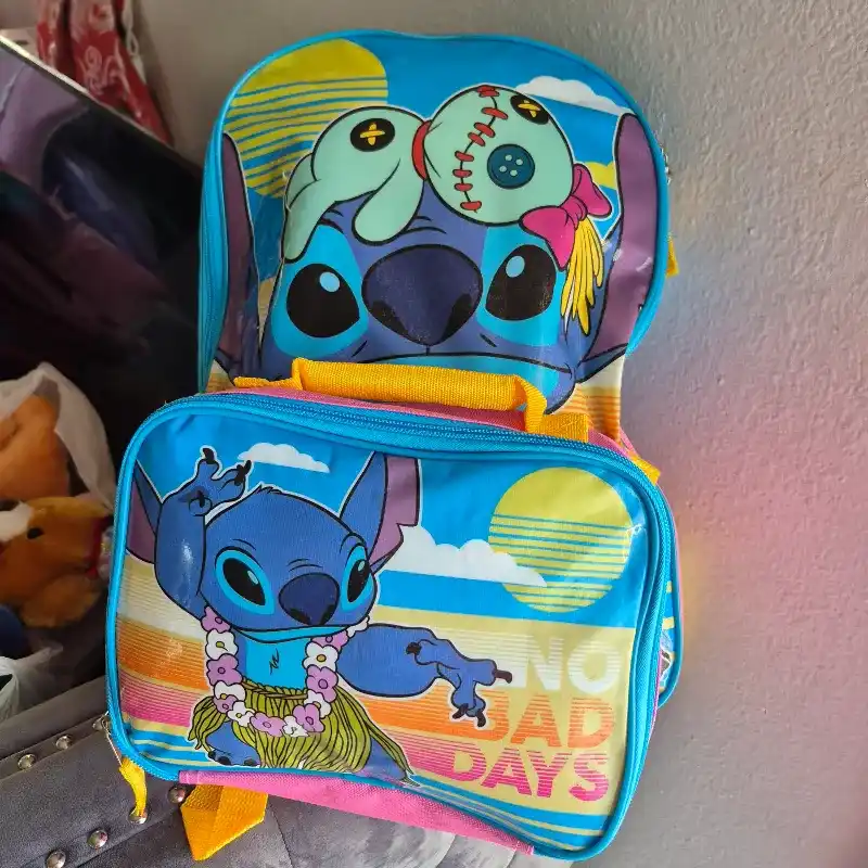 Stich Mochila y Lonchera