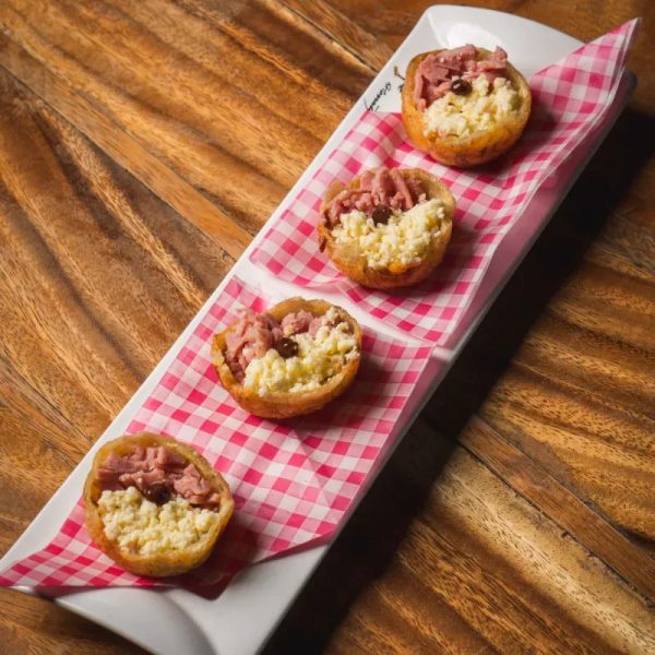 Tostones Rellenos de Jamón Viking y Queso Gouda
