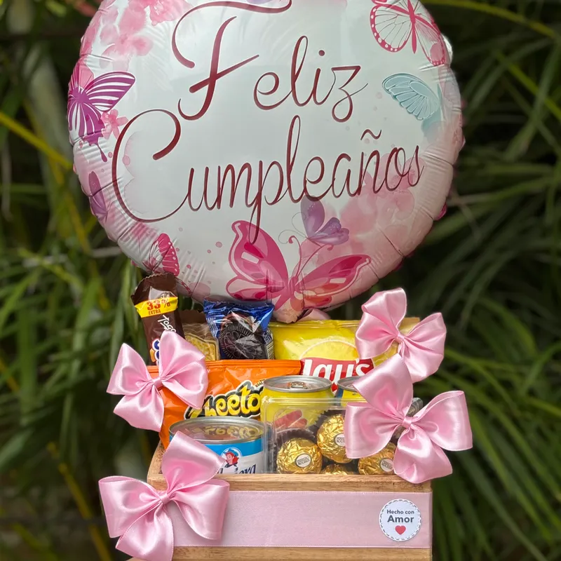 Caja (tamaño mediano) con confituras 