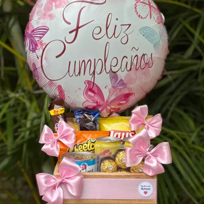 Caja (tamaño mediano) con confituras 