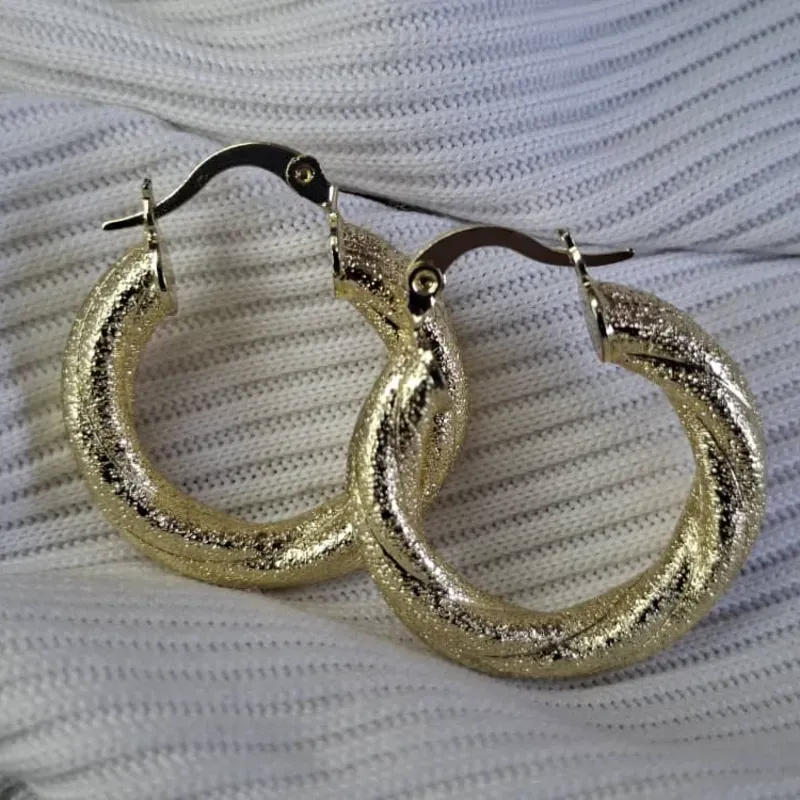 Argollas Nevadas Semitorcidas