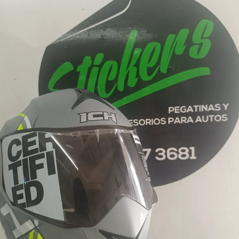 Casco integral certificado 