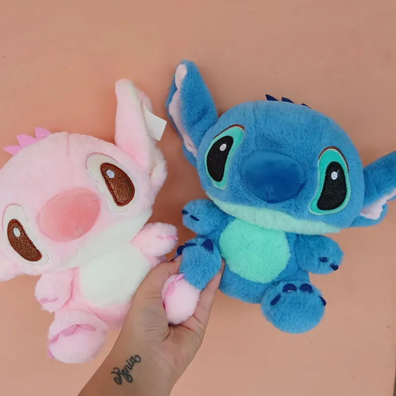 Stich y Angela